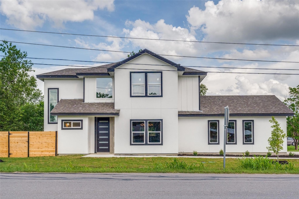 Sold • Co-Listing Agent