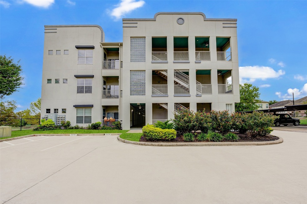 1441 East St unit 201, Houston, TX 77007 - photo 1