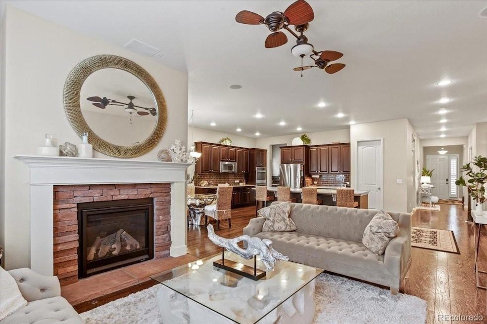 7790 S Queensburg Way, Aurora, CO 80016 - photo 1