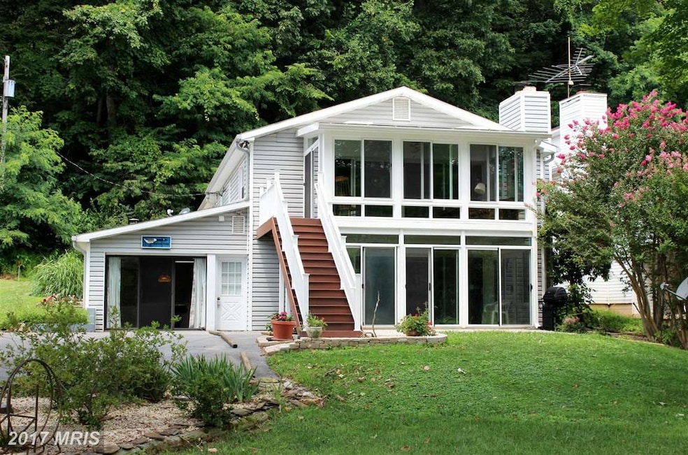 75 Mason Dr, Harpers Ferry, WV 25425 - photo 1