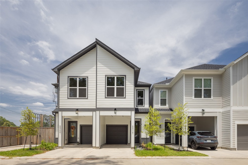 8978 Zurcher Ln, Houston, TX 77080 - photo 1