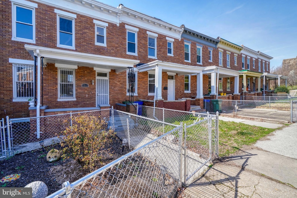 1511 E 29th St, Baltimore, MD 21218 - photo 1