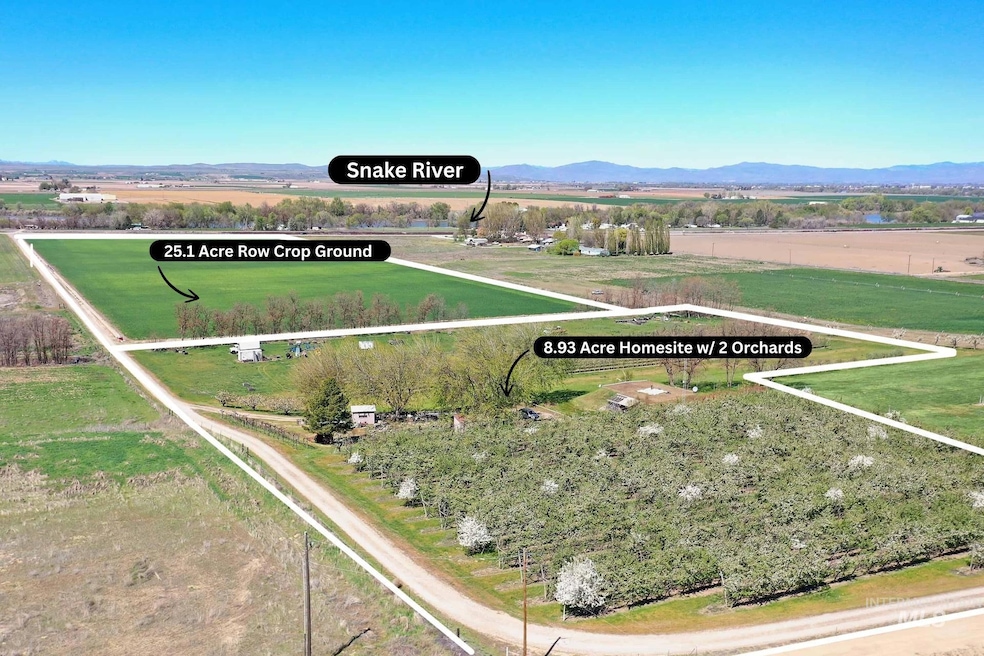 For Sale $799,000 • Co-Listing Agent