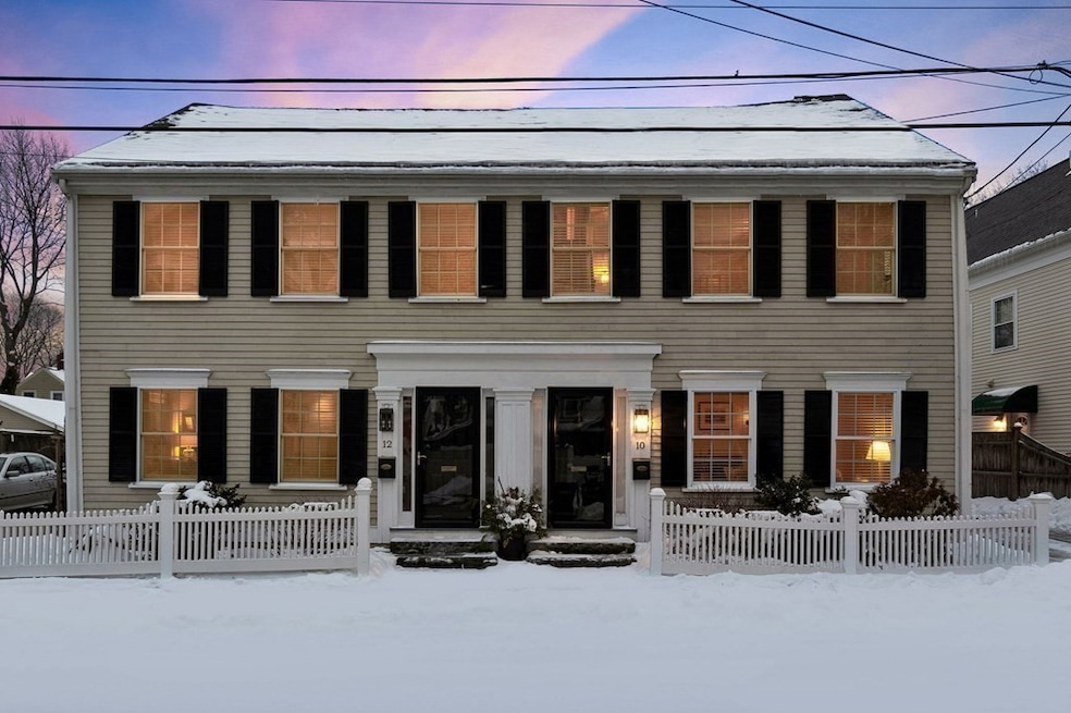 10 Hancock St, Newburyport, MA 01950 - photo 1