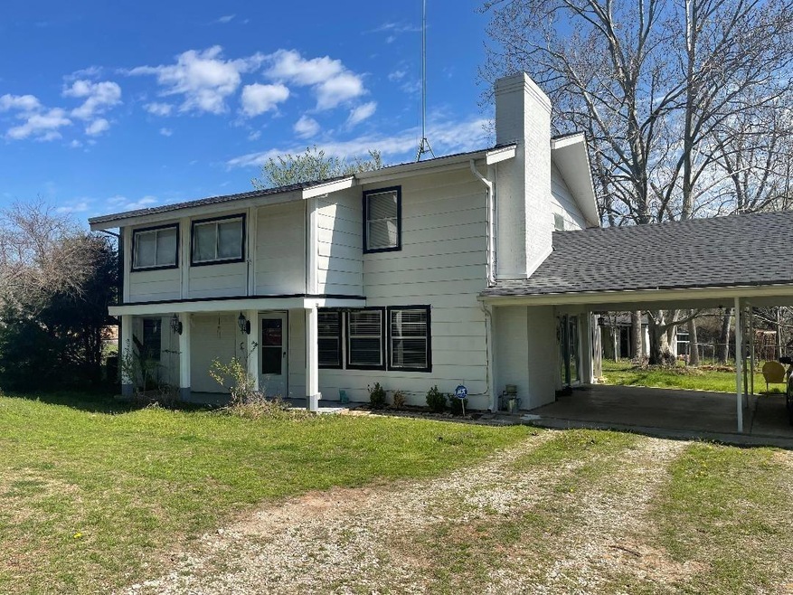 1550 Arvel Cir, Azle, TX 76020 - photo 1