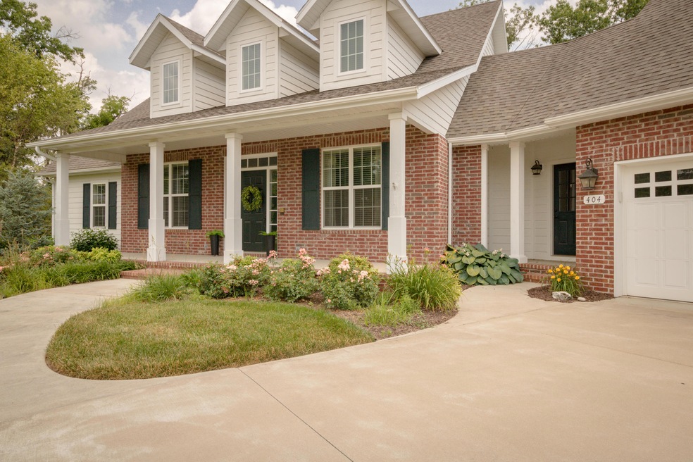 404 W Everwood Way, Nixa, MO 65714 - photo 1