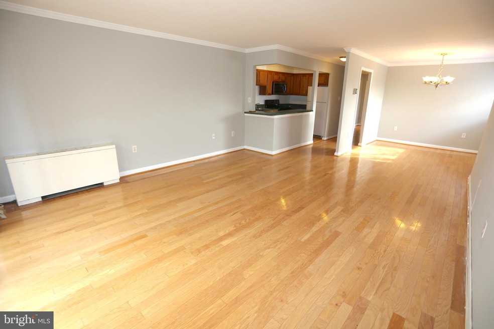 10300 Westlake Dr, Bethesda, MD 20817 - photo 1