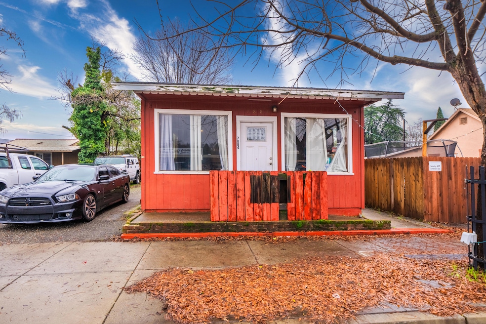 7884 Us-99, Los Molinos, CA 96055 - photo 1