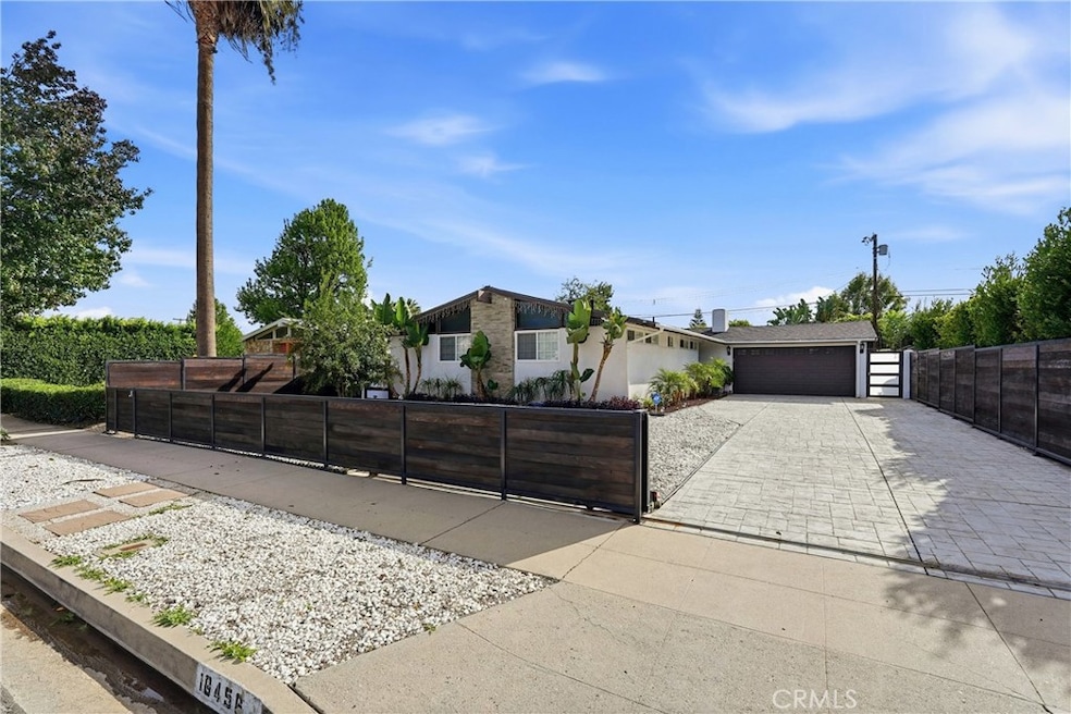 16456 Kingsbury St, Granada Hills, CA 91344 - photo 1