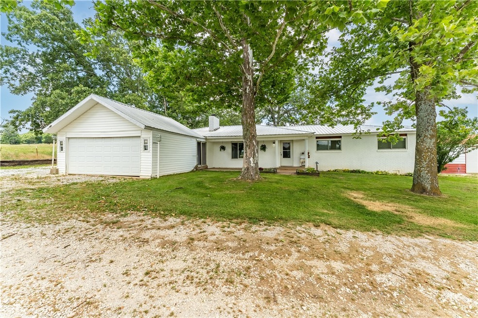 11262 S Whitehouse Rd, Fayetteville, AR 72701 - photo 1