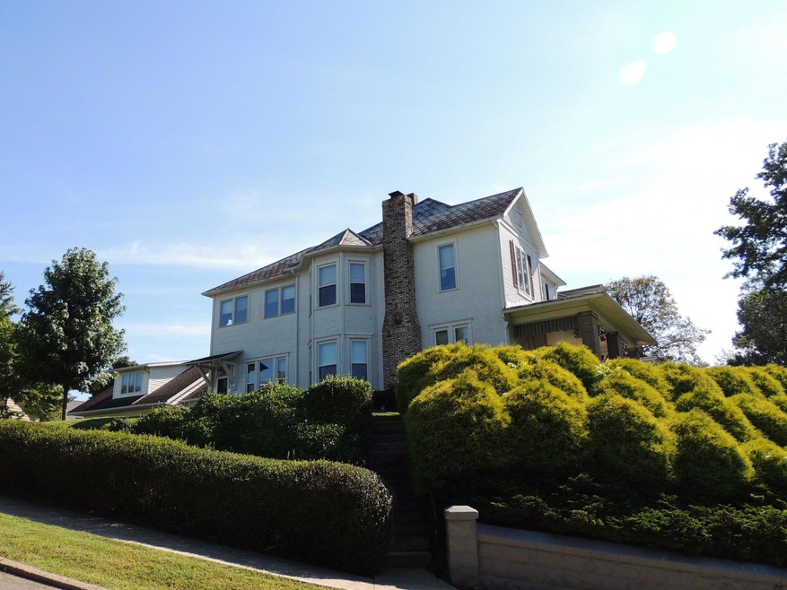 232 N Spring St, Logan, OH 43138 - photo 1