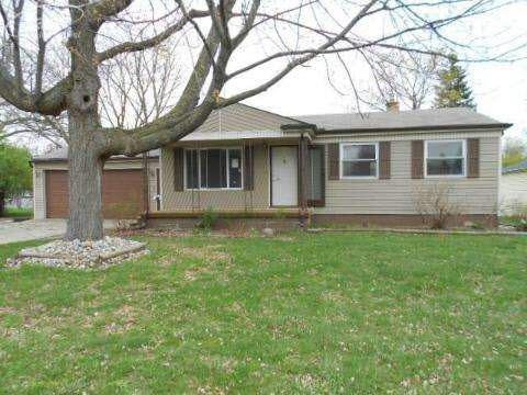 4359 Ashlawn Dr, Flint, MI 48507 - photo 1