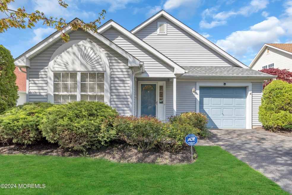 2613 Lancaster Ln, Toms River, NJ 08755 - photo 1