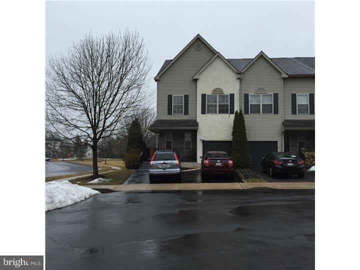 136 Altimari Ct, Southampton, PA 18966 - photo 1