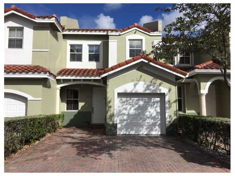 4365 NW 116th Ave, Doral, FL 33178 - photo 1