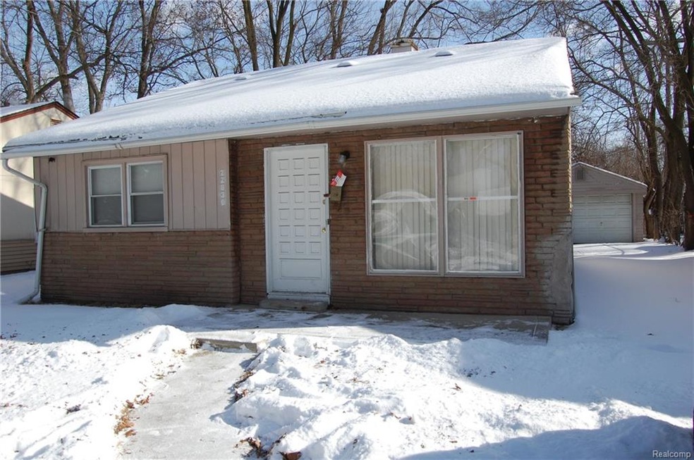 22830 Rosewood St, Oak Park, MI 48237 - photo 1