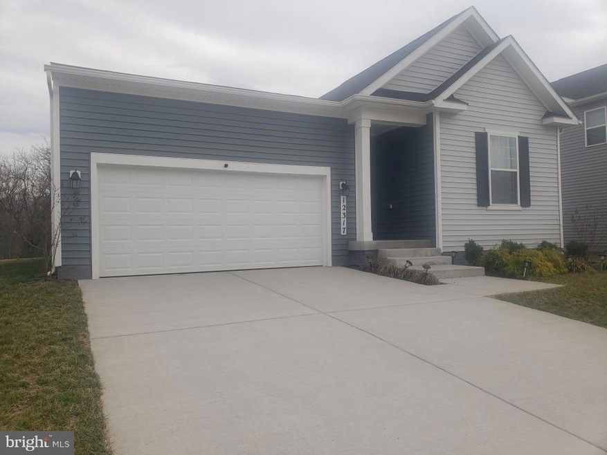 12317 Fallen Timbers Cir, Hagerstown, MD 21740 - photo 1