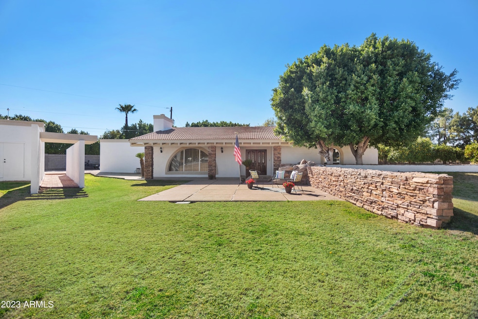 3365 E Mcdowell Rd, Mesa, AZ 85213 - photo 1