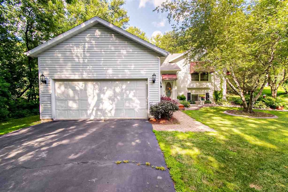 444 Meander Wood Rd, Oregon, WI 53575 - photo 1