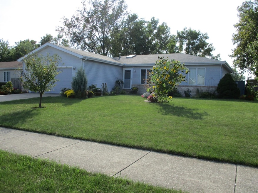 1506 Cozy Ln, Dyer, IN 46311 - photo 1