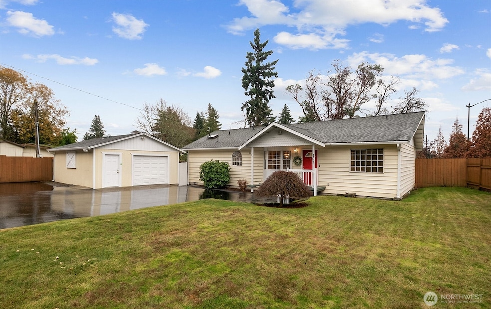 107 S 192nd St, Des Moines, WA 98148 - photo 1