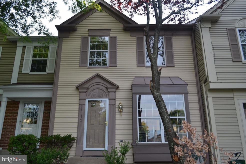 16852 Miranda Ln, Woodbridge, VA 22191 - photo 1