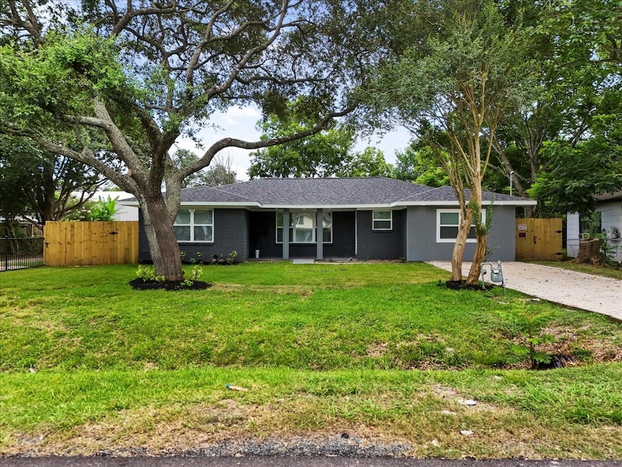 For Sale $269,100 • Co-Listing Agent