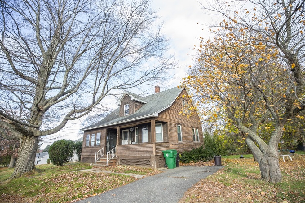 141 Moore St, Chicopee, MA 01013 - photo 1