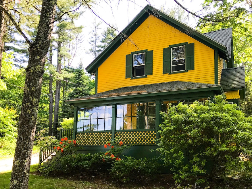 Front of the house 1