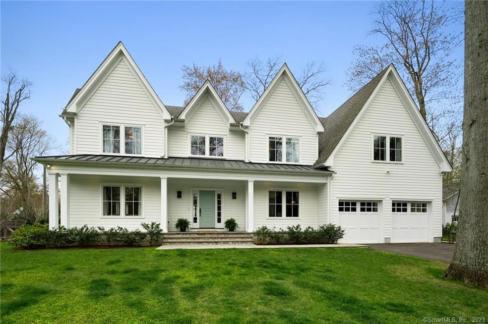 11 Rocaton Front of House