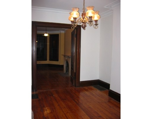 51 Dana St unit 1, Cambridge, MA 02138 - photo 1