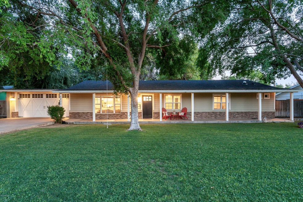 3229 E. Clarendon Ave. Photos full-res-1