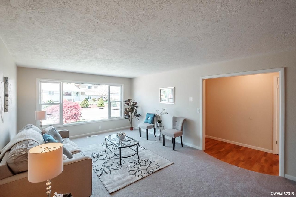 1202 Crescent Dr SW, Albany, OR 97321 - photo 1