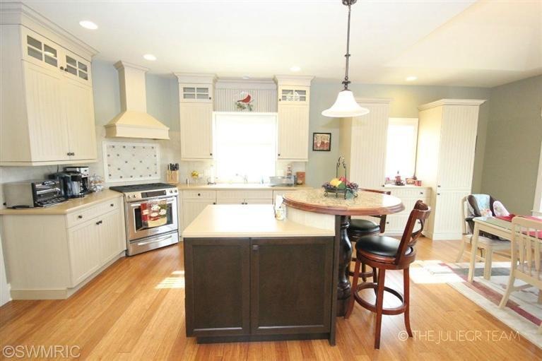 2332 Vansingel Lake Dr SW, Byron Center, MI 49315 - photo 1