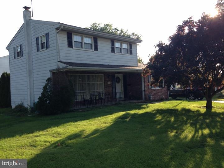 431 Lyndhurst Dr, Broomall, PA 19008 - photo 1