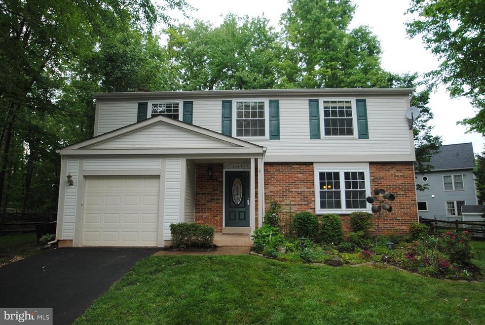 3115 Nestlewood Dr, Herndon, VA 20171 - photo 1