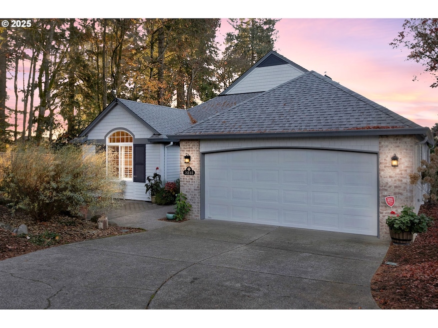 3215 SE Baypoint Dr, Vancouver, WA 98683 - photo 1