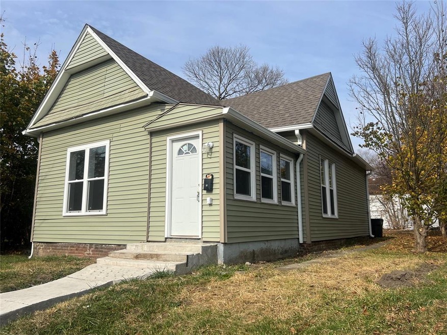 1124 W 3rd St, Anderson, IN 46016 - photo 1