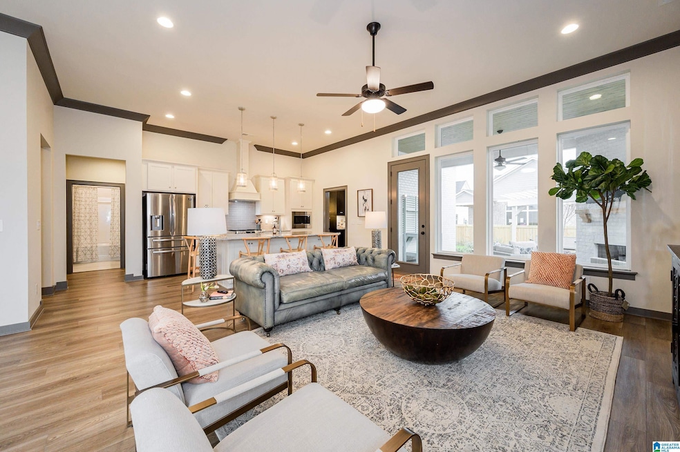 For Sale $603,000 • Co-Listing Agent