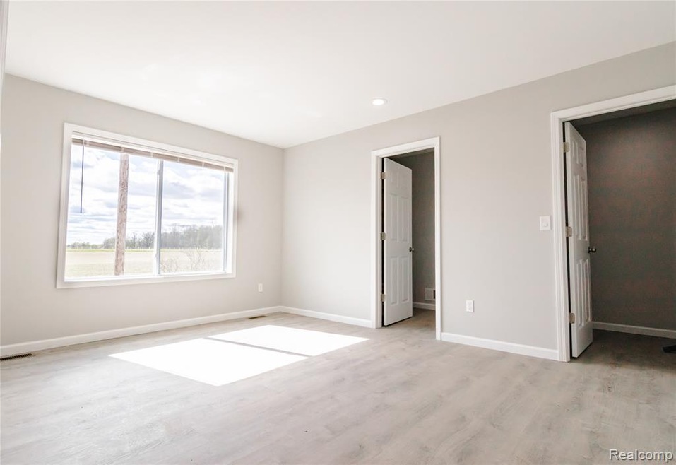 9430 Beers Rd, Swartz Creek, MI 48473 - photo 1