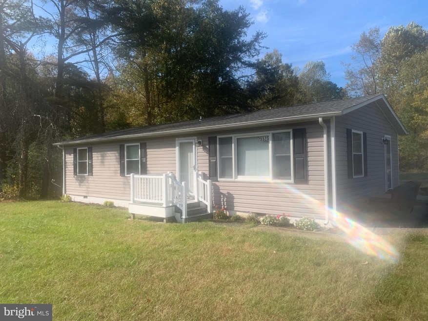 25525 Jimmys Ln, Hollywood, MD 20636 - photo 1