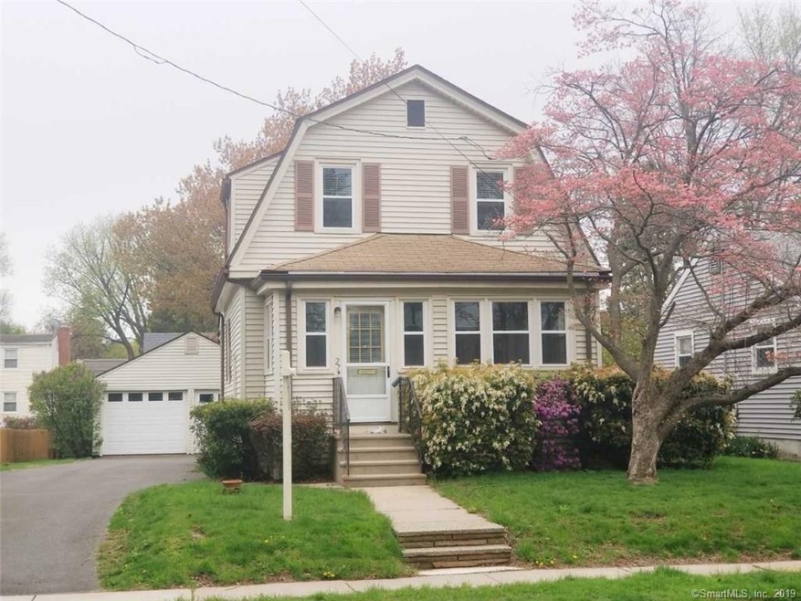 27 Princeton St, West Hartford, CT 06110 - photo 1