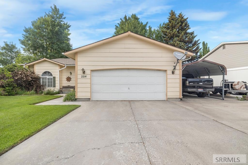 For Sale $375,000 • Co-Listing Agent