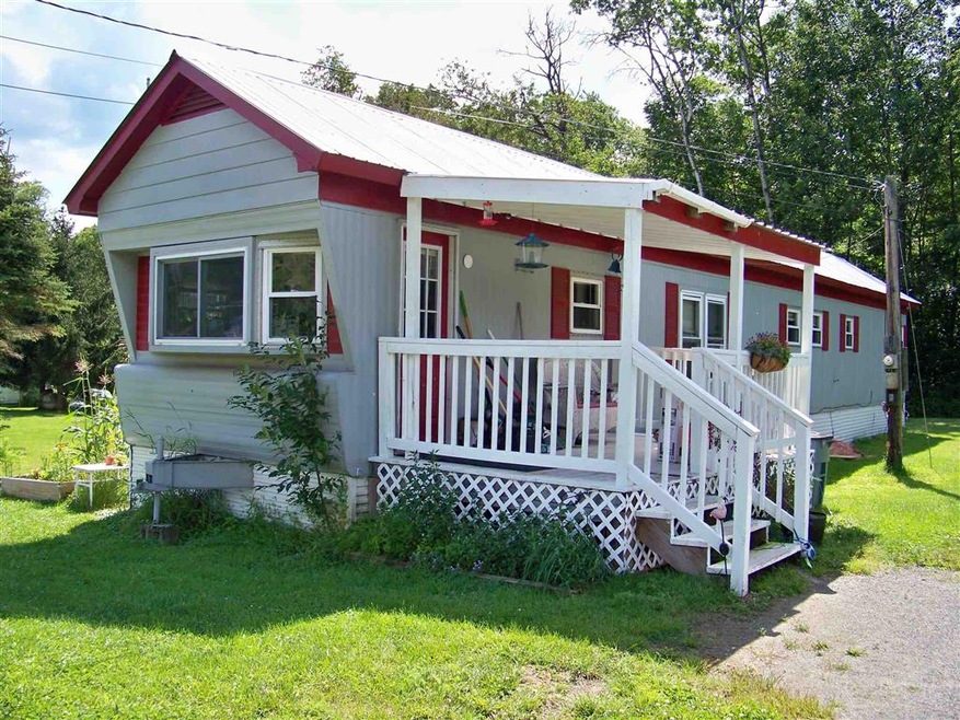 695 Dartmouth College Hwy unit 20, Lebanon, NH 03766 - photo 1