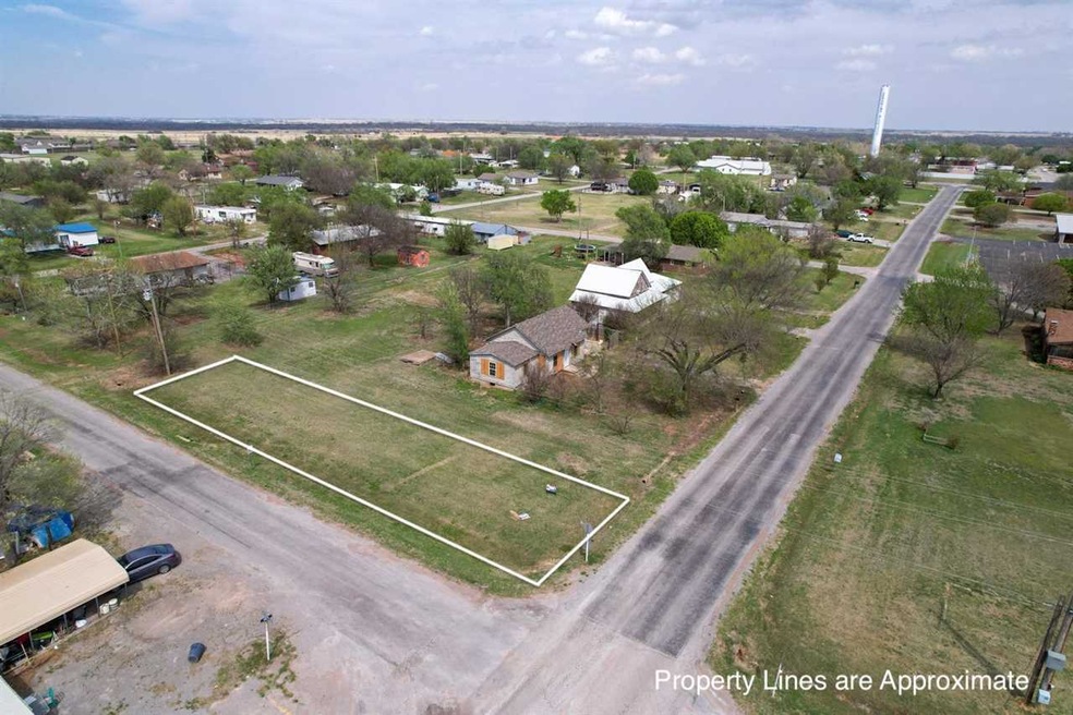 301 E Main St, Geronimo, OK 73543 MLS 160893