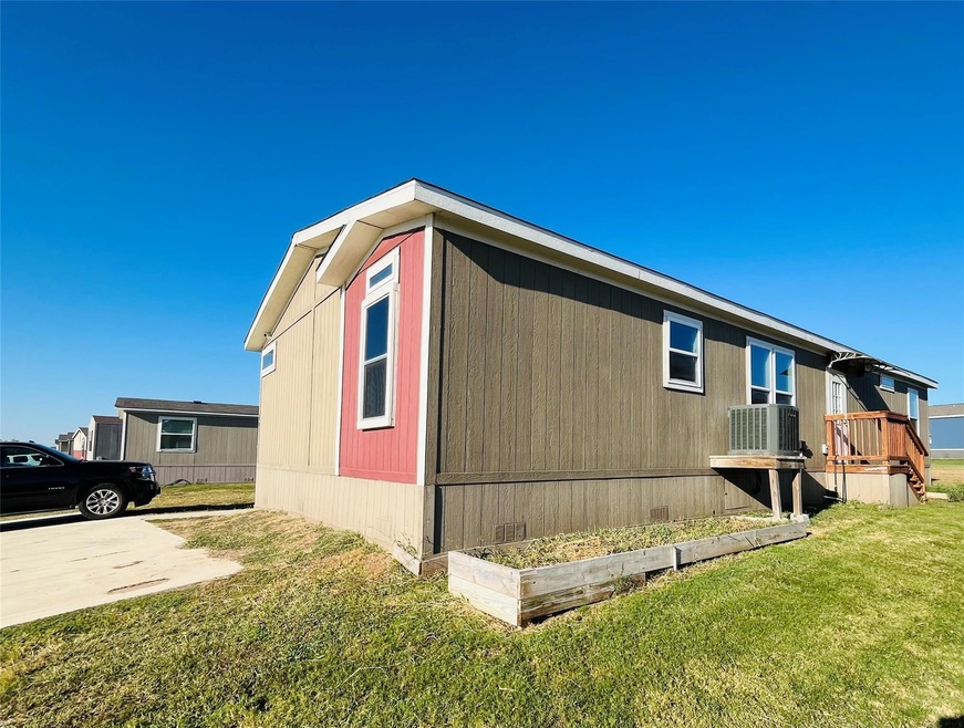 605 Bandera St unit 339, San Marcos, TX 78666 - photo 1