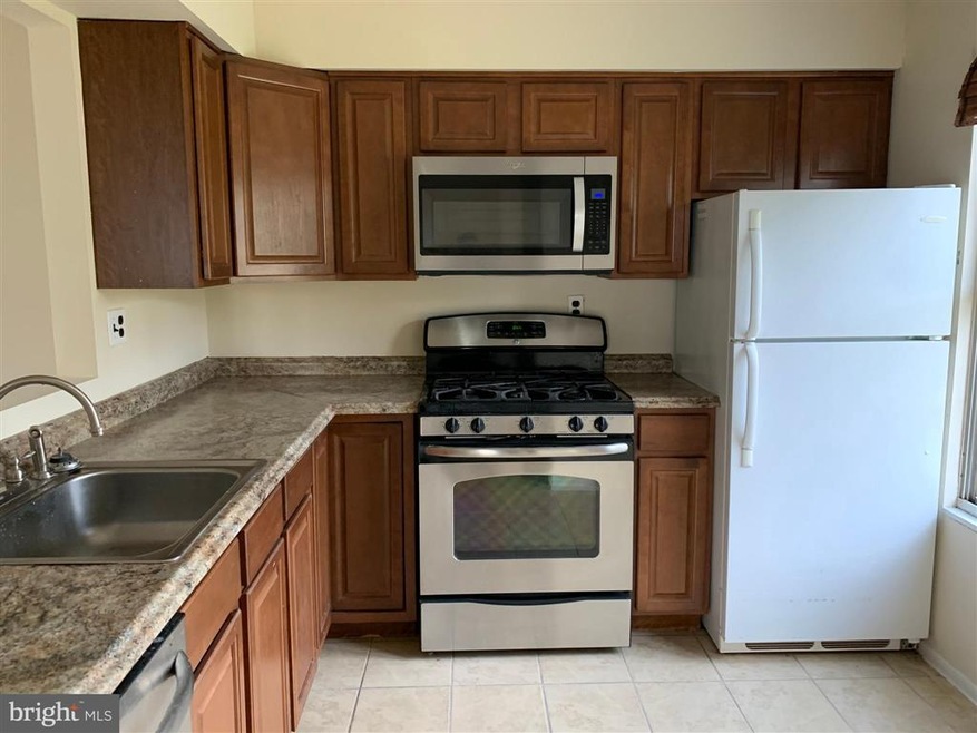 649 Yorkshire Ct, Sewell, NJ 08080 - photo 1