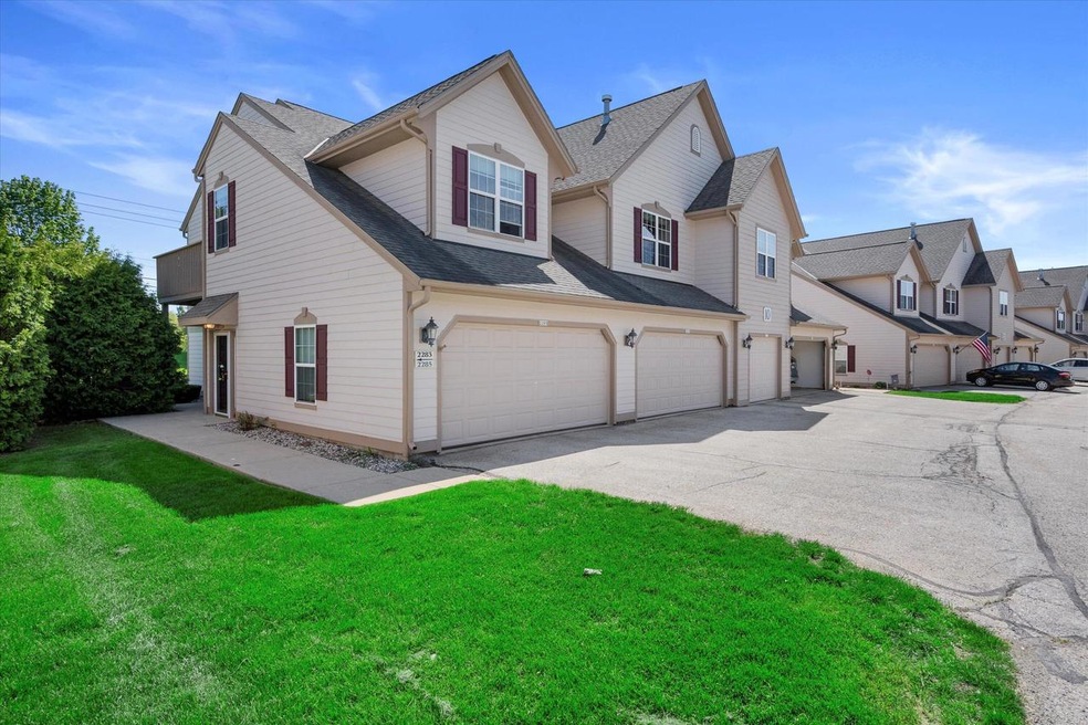 2285 W Vista Bella Dr