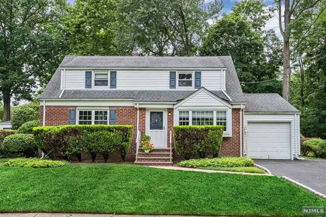 Sold $645,000 • Co-Listing Agent