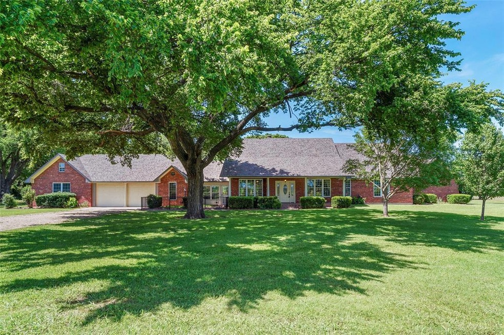 400 County Road 4235, Bonham, TX 75418 - photo 1